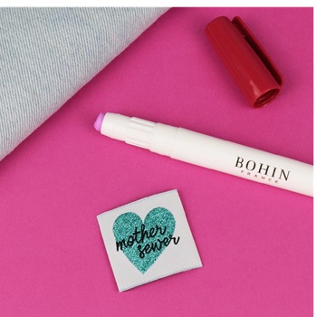 Bohin Temporary textile glue pen